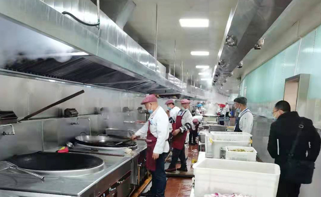 學(xué)校廚房設(shè)備