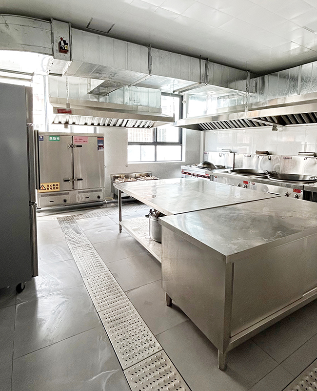 不銹鋼廚房設(shè)備 不銹鋼廚房設(shè)備