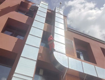 四川學(xué)校廚房設(shè)備廠(chǎng)家告訴你商用廚房風(fēng)管和風(fēng)柜的安裝注意事項(xiàng)